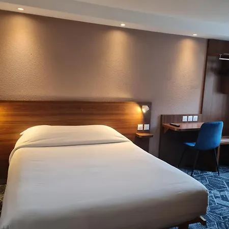 Arcades Hotel