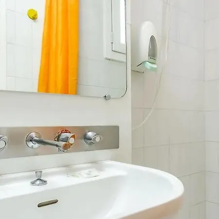 酒店 Arcades 卢德