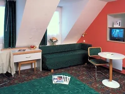 Hotell Arcades Lourdes