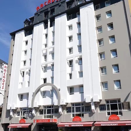 Ξενοδοχείο Arcades 3*